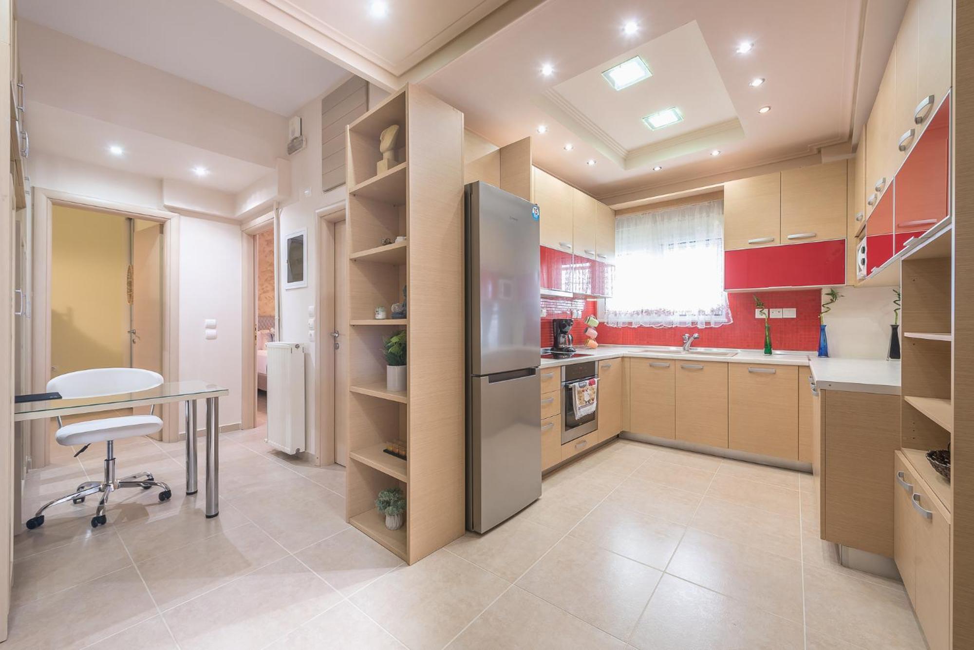 Myilios Luxury Petralona Center