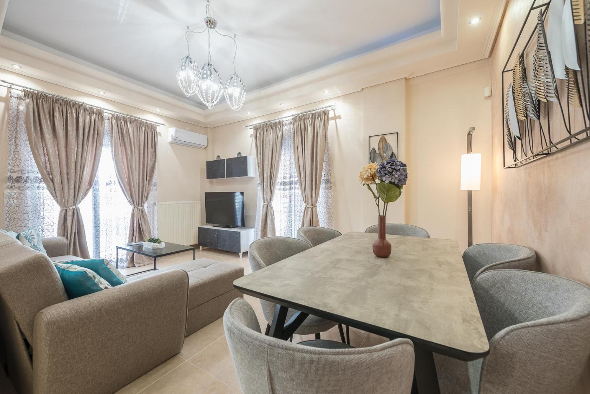 Myilios Luxury Petralona Center Apartment
