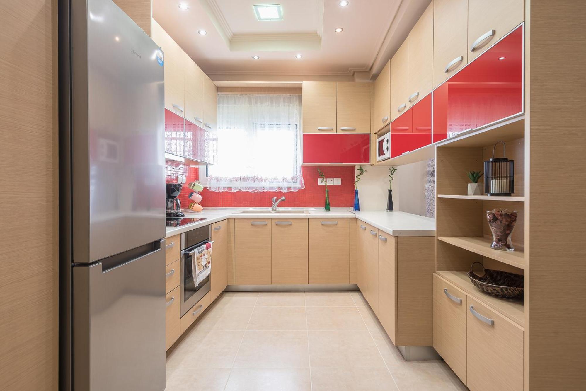 Myilios Luxury Petralona Center