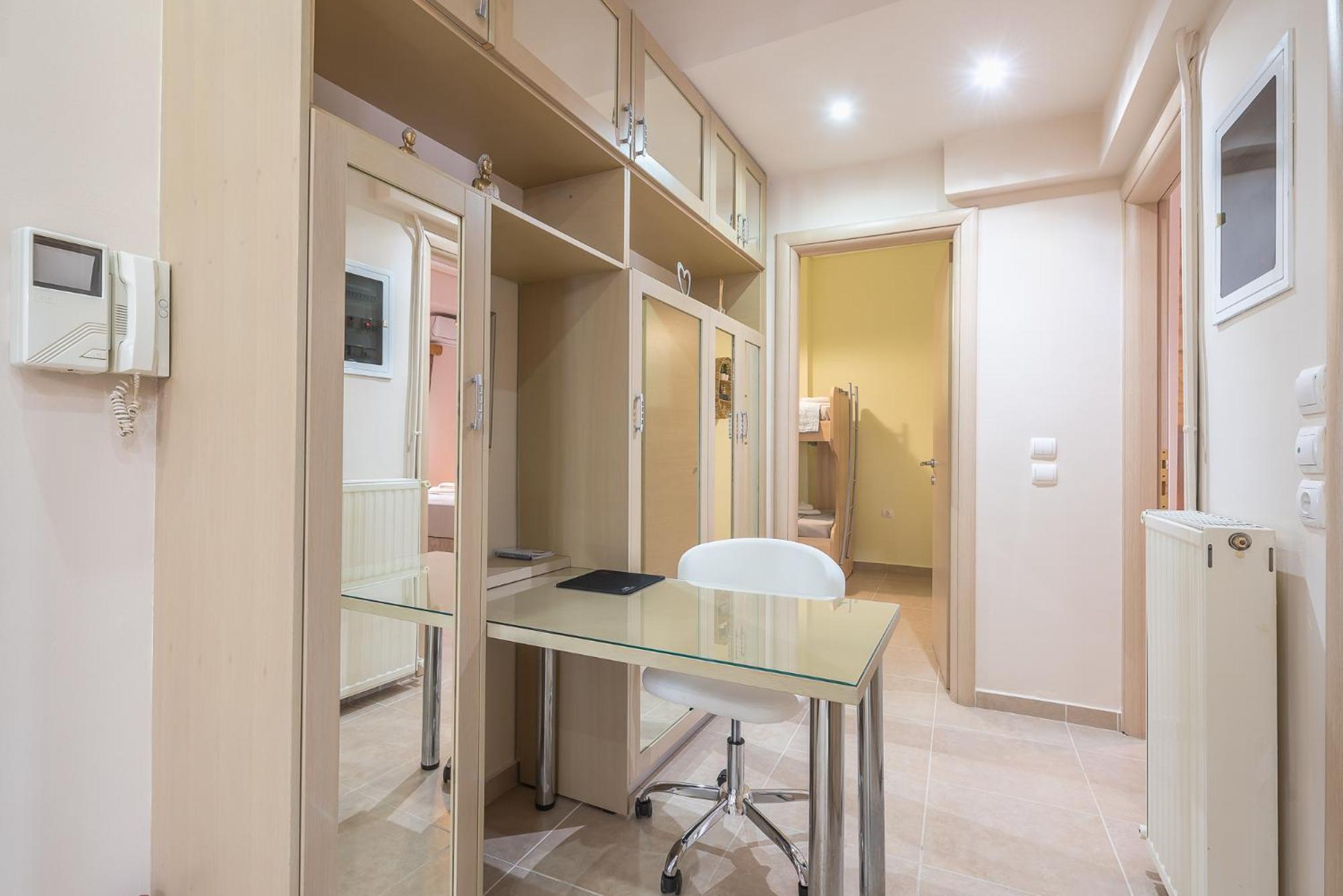 Myilios Luxury Petralona Center Apartment *